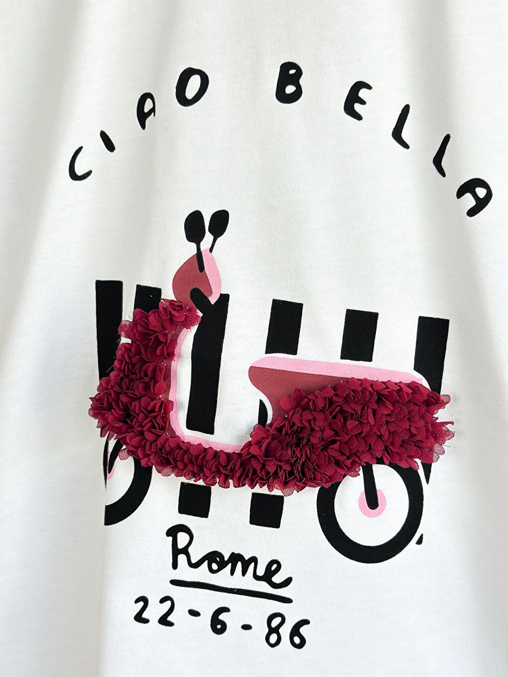 Karışık Kız Çocuk Pamuklu Beyaz Ciao Bella Baskılı T-Shirt Ve Bordo Çizgili Pantolon Takım-3