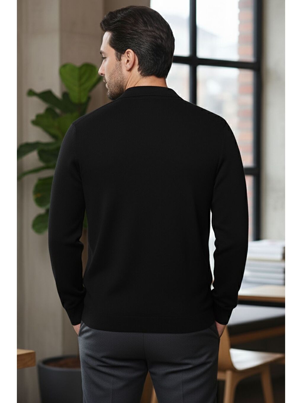 Siyah Polo Yaka Kendinden Desenli Erkek Triko Kazak-1