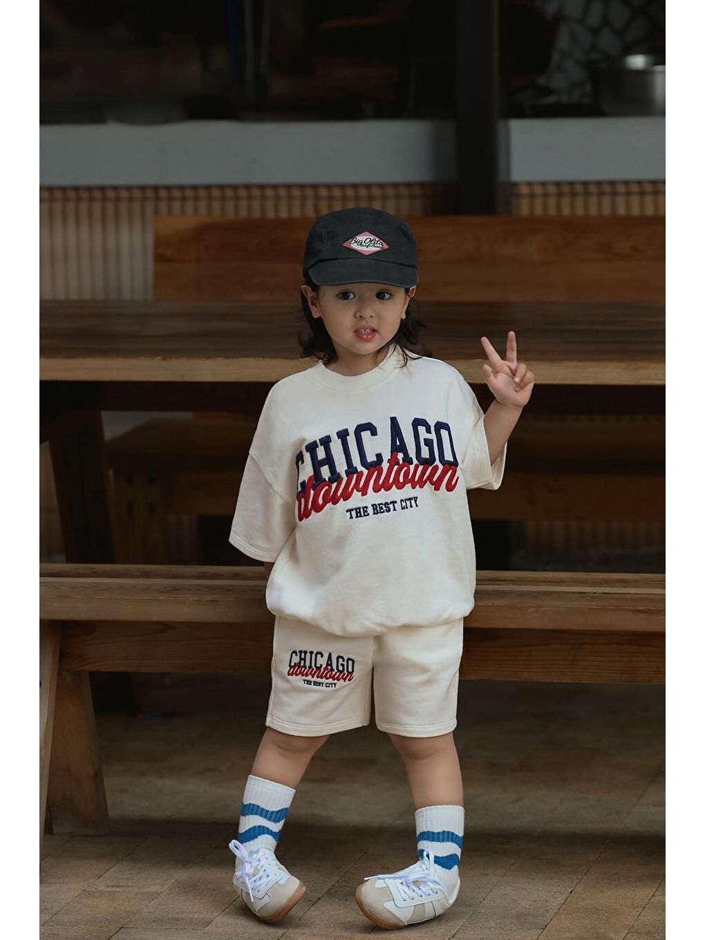 Ekru Chicago Downtown Baskılı Kız Erkek Çocuk Şortlu Takım   Rahat Ve Günlük Kombin-2