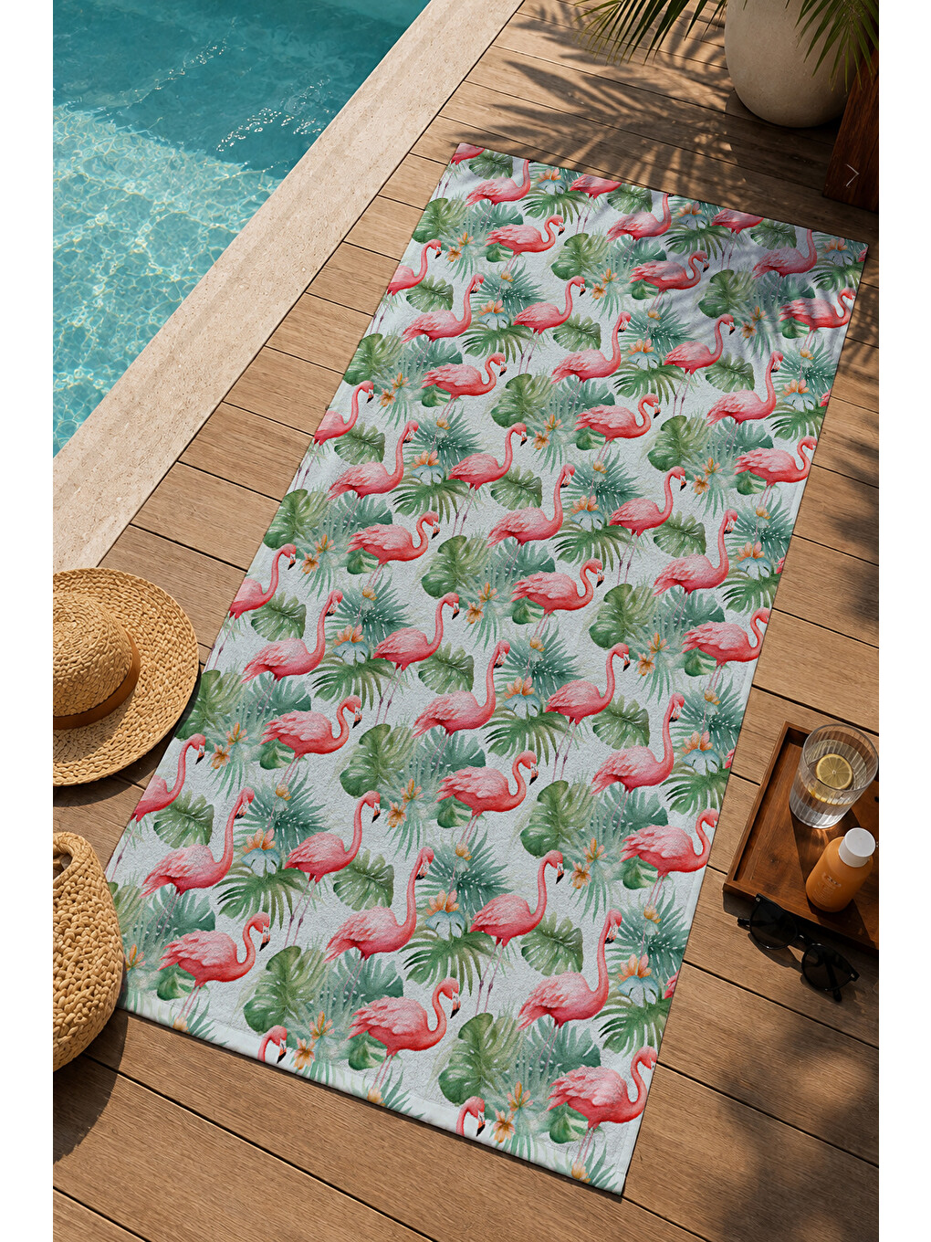 Beyaz Zemin Yeşil Pembe Flamingo Desenli 70x150 Cm Dijital Baskılı Plaj Ve Banyo Havlusu-2
