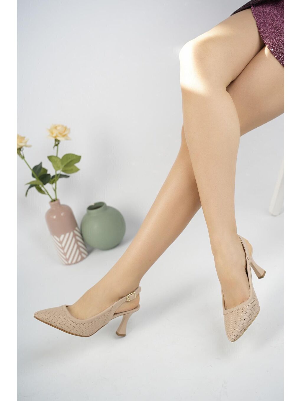 Bej Matiz  Kadın Arkası Açık Klasik Günlük Tarz Şık ve Rahat Topuklu Ayakkabı-1