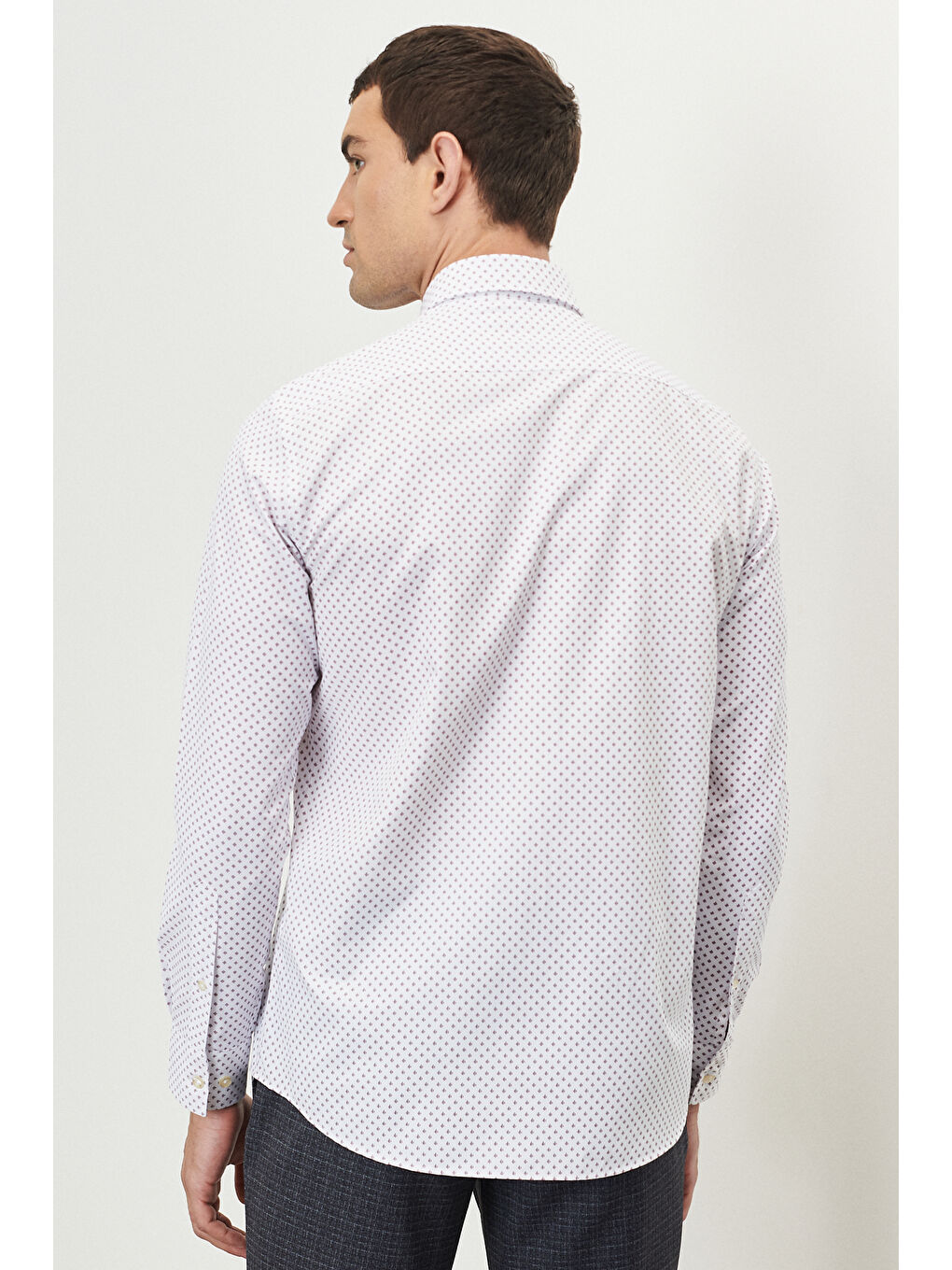 Erkek Beyaz-Bordo Slim Fit Dar Kesim Düğmeli Yaka Baskılı Gömlek-3