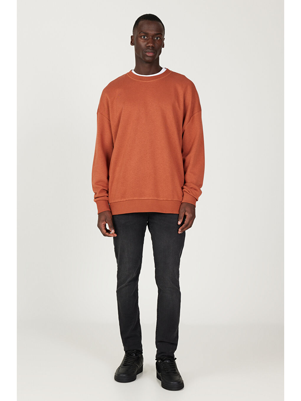 Kahverengi Erkek Açık Kahve Oversize Bol Kesim 3 İplik Bisiklet Yaka Pamuklu Sweatshirt-1