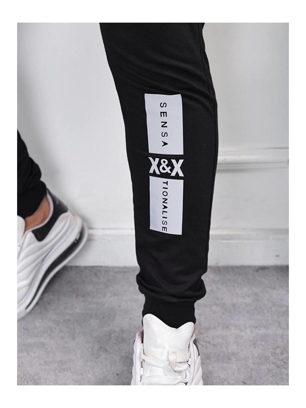 Siyah Erkek Iki Iplik Compact Kumaş Baskılı Eşofman-1