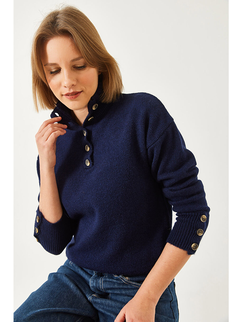 Lacivert Kadın Kolu Patlı Triko Kazak-1