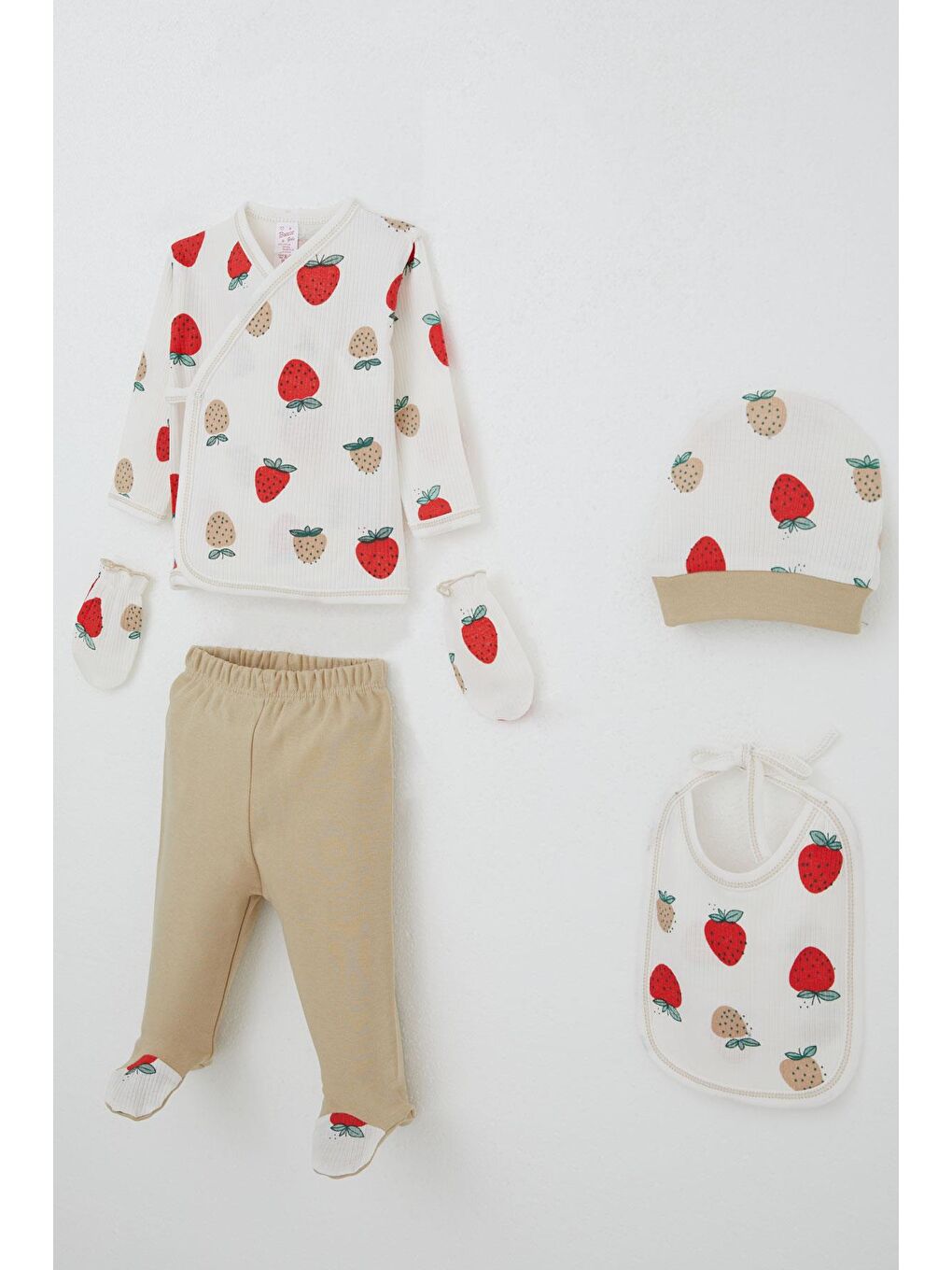 Kız Bebek Hastane Çıkışı 5 Li Çilek Bahçesi Desenli Ekru (0-3 Ay)-1