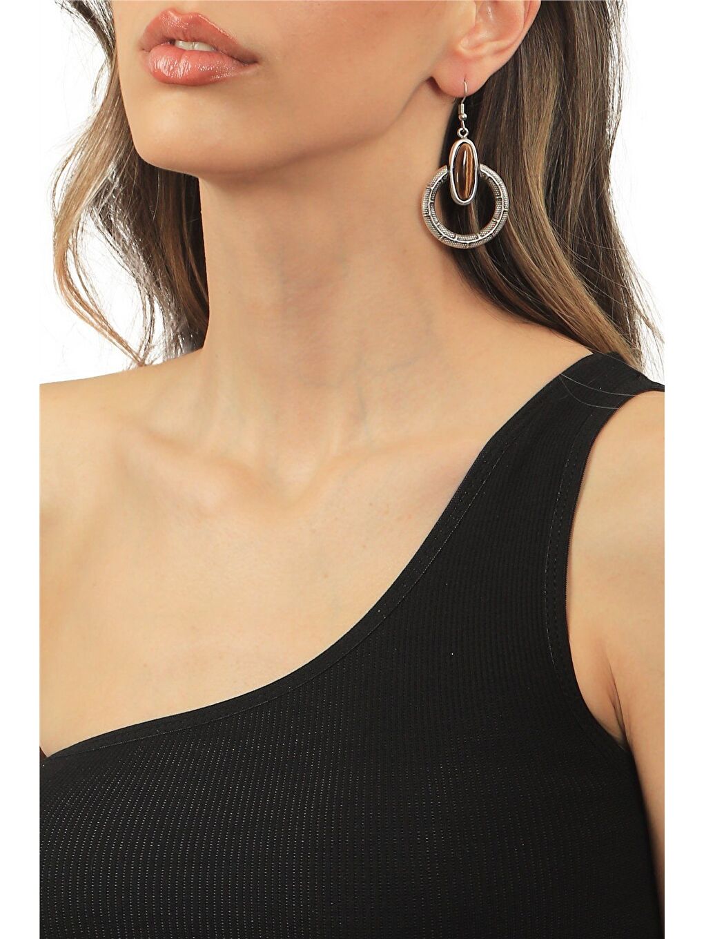 Kahverengi Kadın Antik Gümüş Kaplama Elips Boncuk Detaylı Navajo Simge Formlu Sallantılı Model Küpe-1