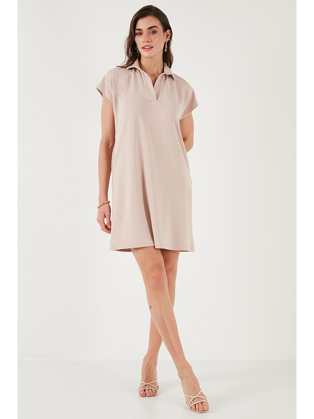 Bej Regular Fit Polo Yaka Mini Elbise 5866153-3