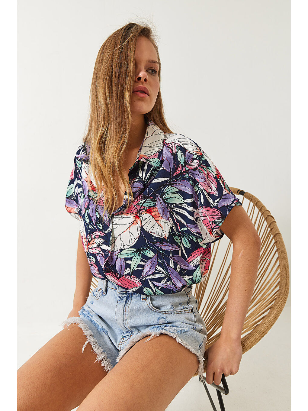 Mor Kadın Çiçek Desenli Kısa Kollu Viskon Gömlek-4