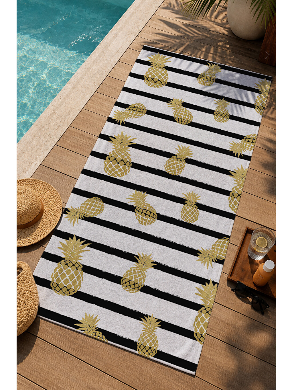 Siyah Beyaz Çizgili Altın Sarısı Ananas Desenli 70x150 Cm Dijital Baskılı Plaj Ve Banyo Havlusu-2
