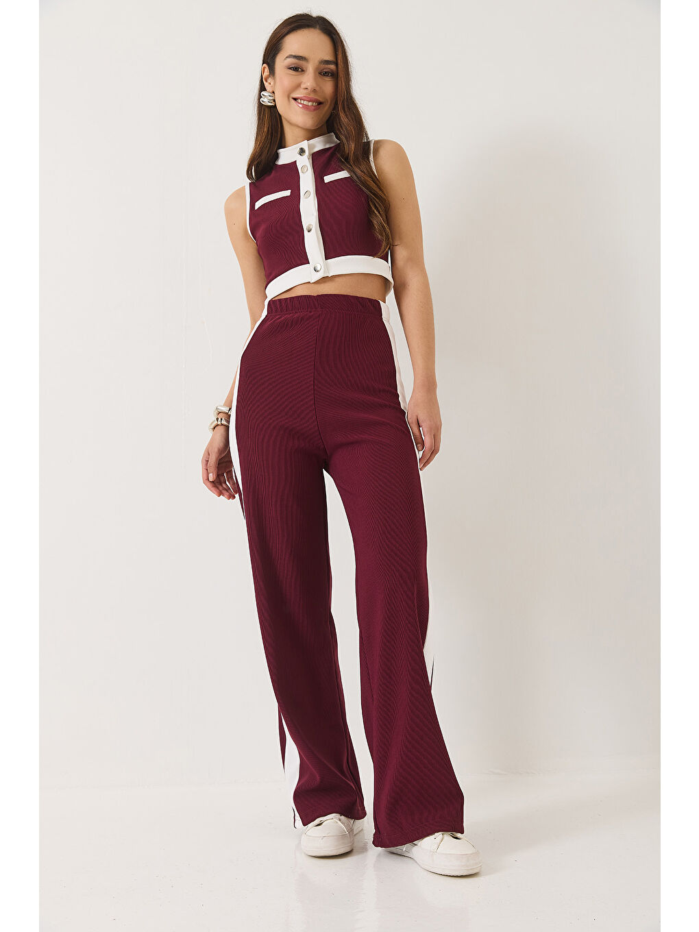 Bordo Kadın Şerit Detaylı Düğmeli Crop Yelek Palazzo Pantolonlu Ottoman Alt-Üst Takım-2