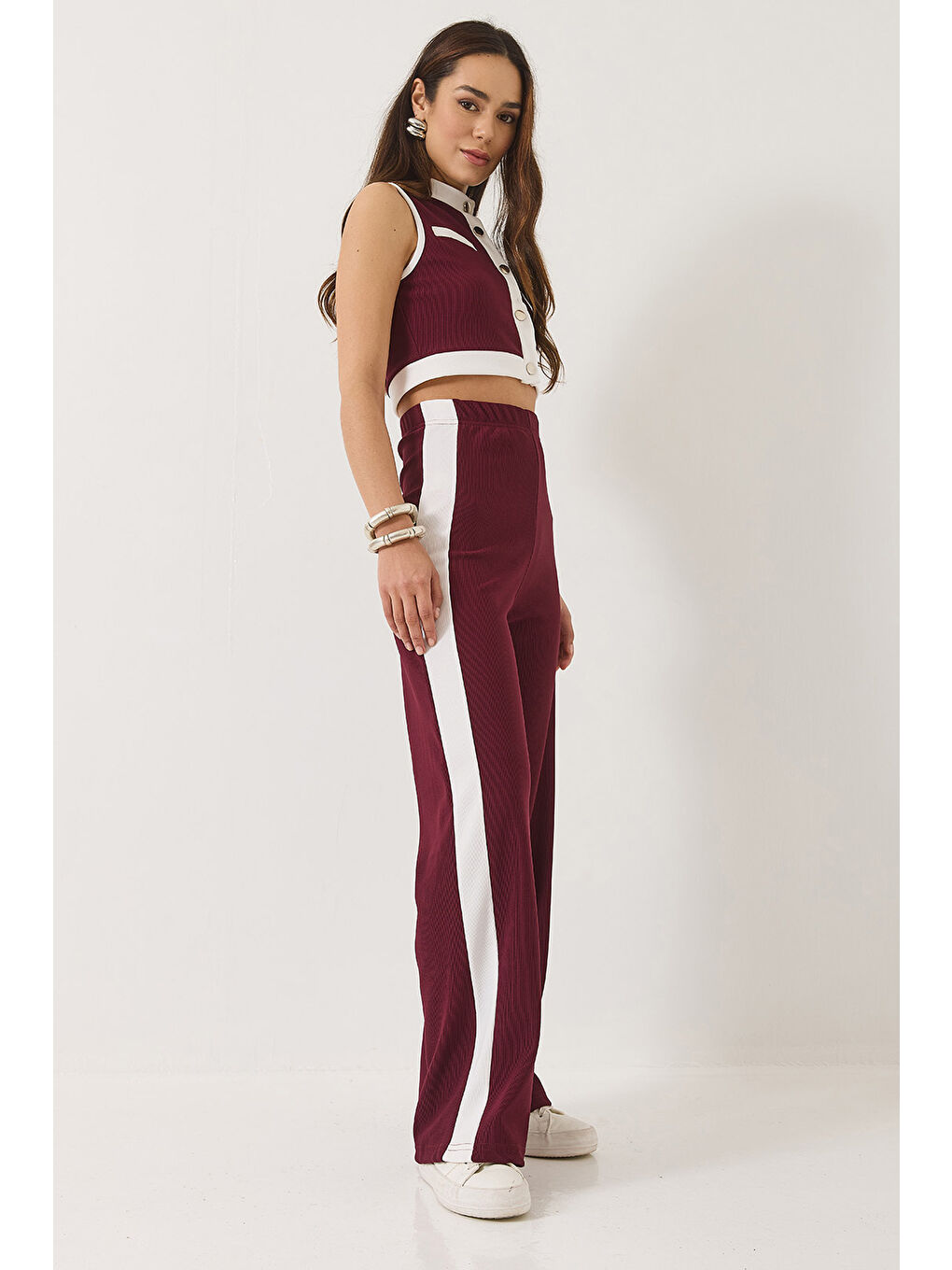 Bordo Kadın Şerit Detaylı Düğmeli Crop Yelek Palazzo Pantolonlu Ottoman Alt-Üst Takım-3