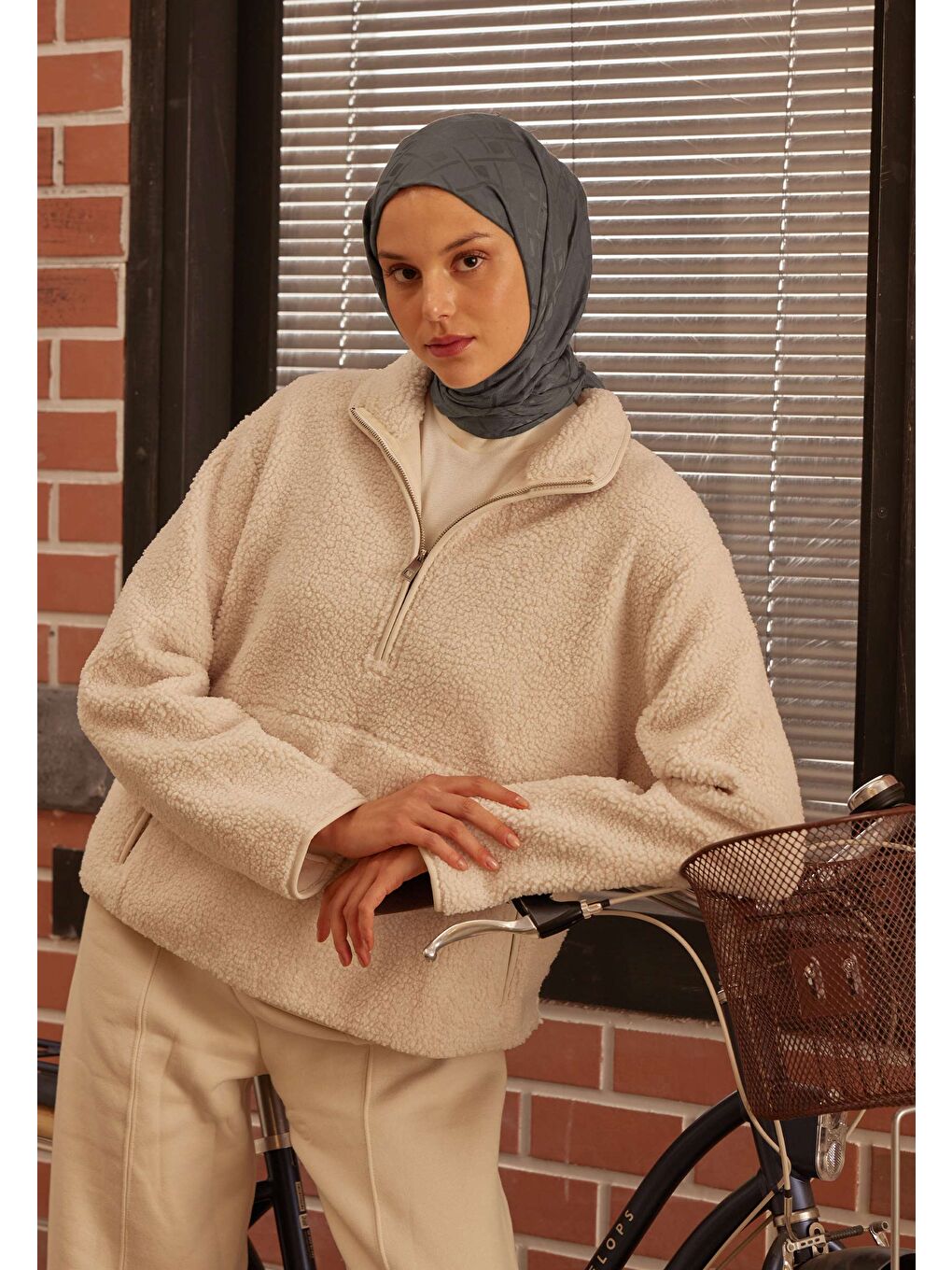 Gri Porto Jakarlı Şal Füme