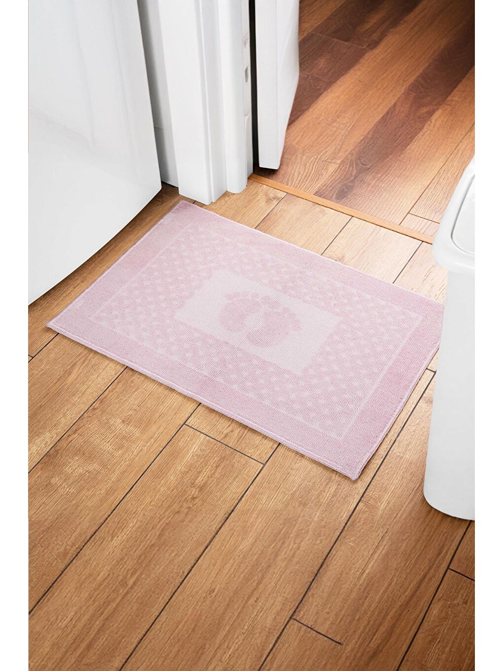 Pembe Desenli Ayak Havlusu