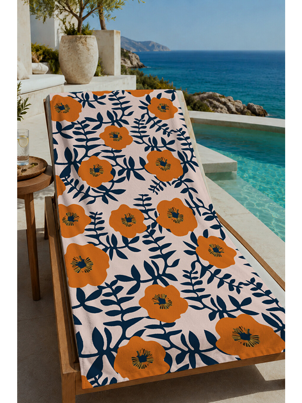Turuncu Lacivert Retro Çiçek Ve Güneş Motifli 70x150 Cm Dijital Baskılı Plaj Ve Banyo Havlusu