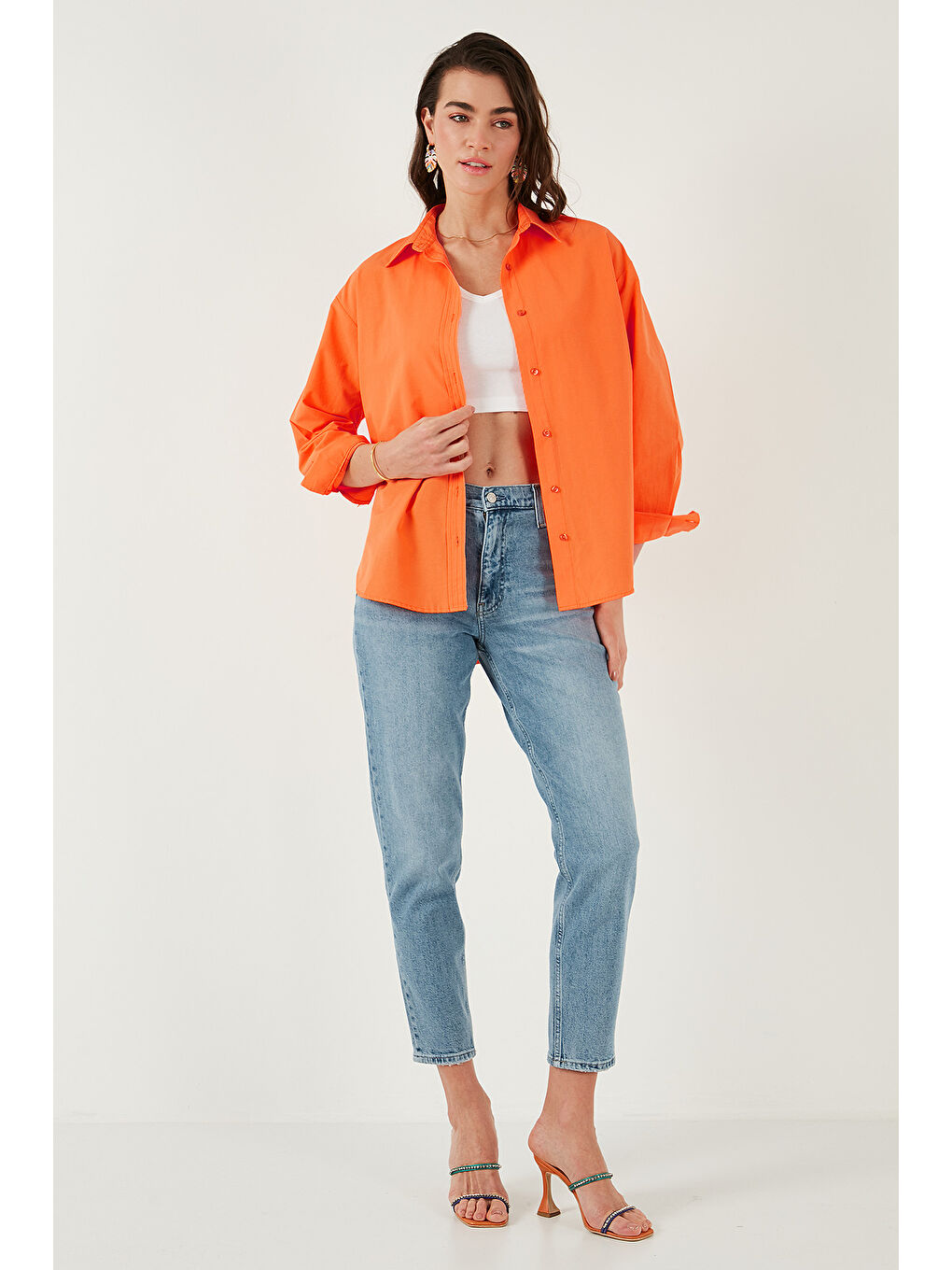 Turuncu Pamuklu Regular Fit Önü Kısa Arkası Uzun Oval Kesim Gömlek Cf25S163867-2