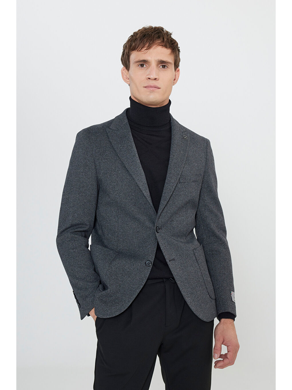 Erkek Siyah Pamuklu Slim Fit Dar Kesim Kırlangıç Yaka Diagonal Desenli Blazer Ceket-2