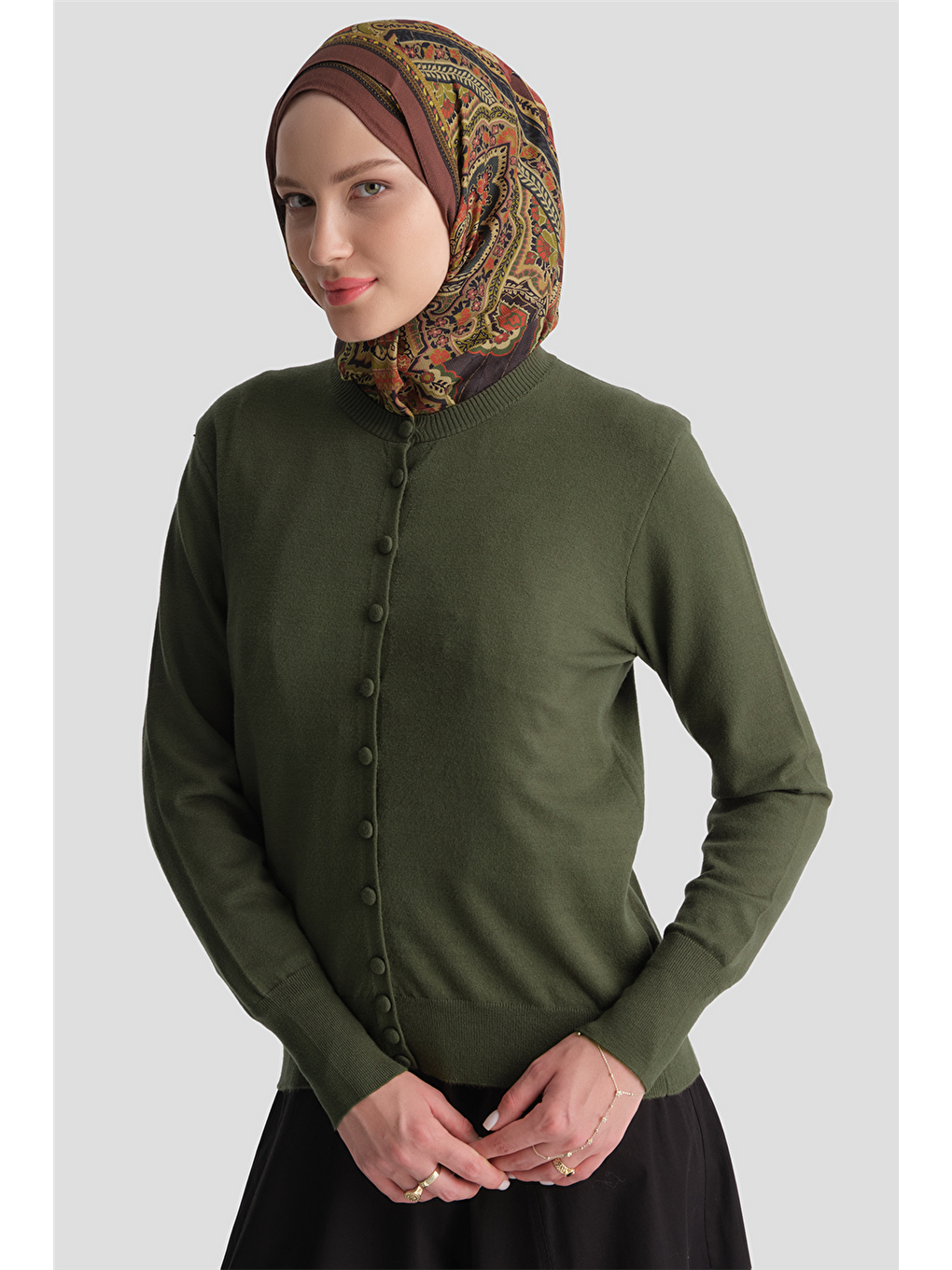 Düğme Detaylı Basic Hırka Haki-4