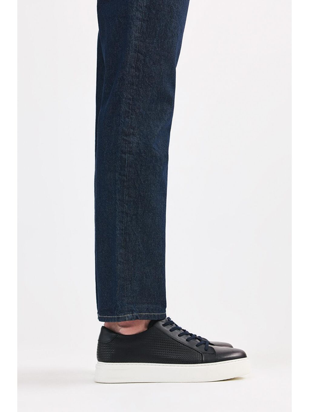 Erkek Deri Lacivert Hafif Tabanlı Spor Ayakkabı