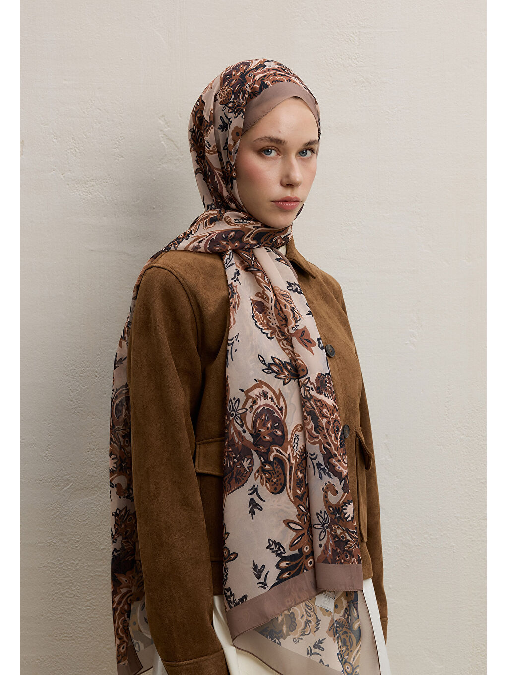 Bej Wıld Flora Desen İpek Krep Şal Vizon-2