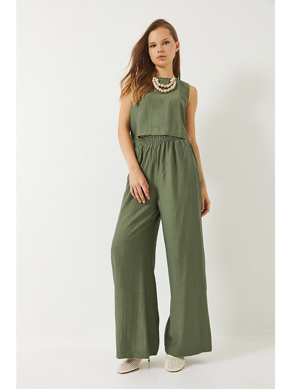 Haki Kadın Bağlama Detaylı Yelekli Yüksek Bel Pantolonlu Yazlık Alt-Üst Takım-1