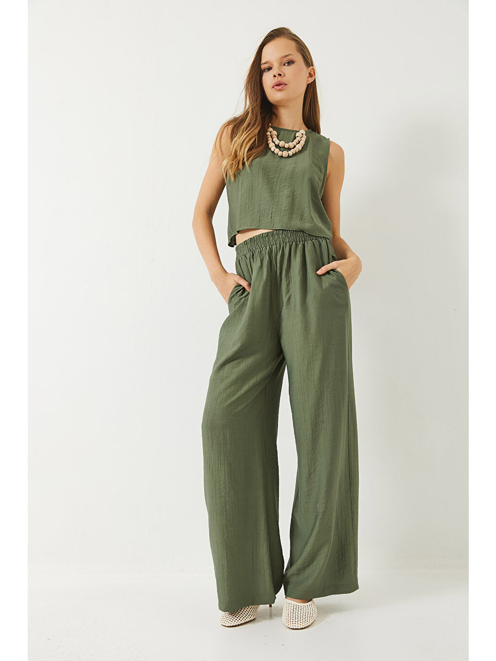 Haki Kadın Bağlama Detaylı Yelekli Yüksek Bel Pantolonlu Yazlık Alt-Üst Takım-2