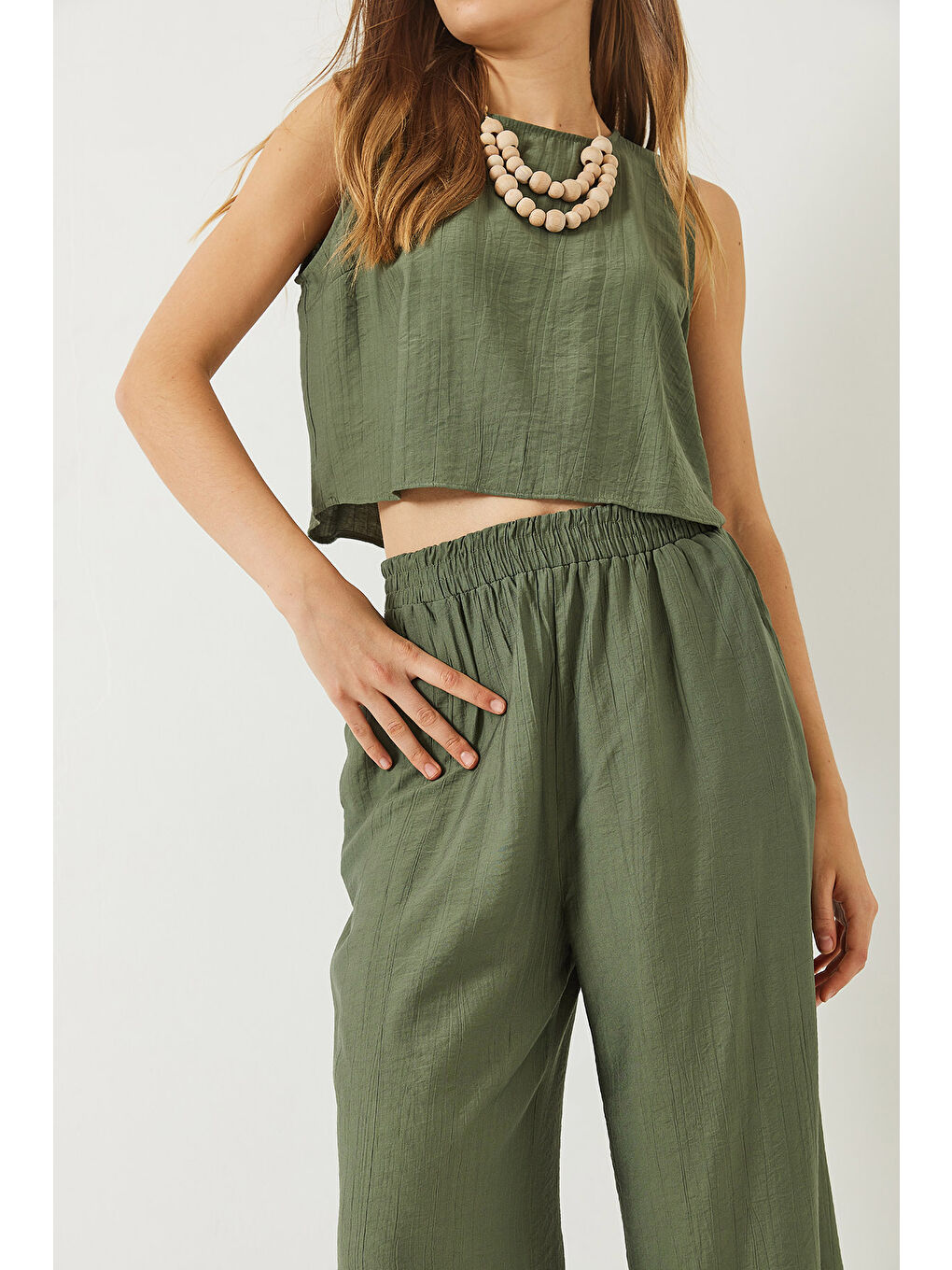 Haki Kadın Bağlama Detaylı Yelekli Yüksek Bel Pantolonlu Yazlık Alt-Üst Takım-4