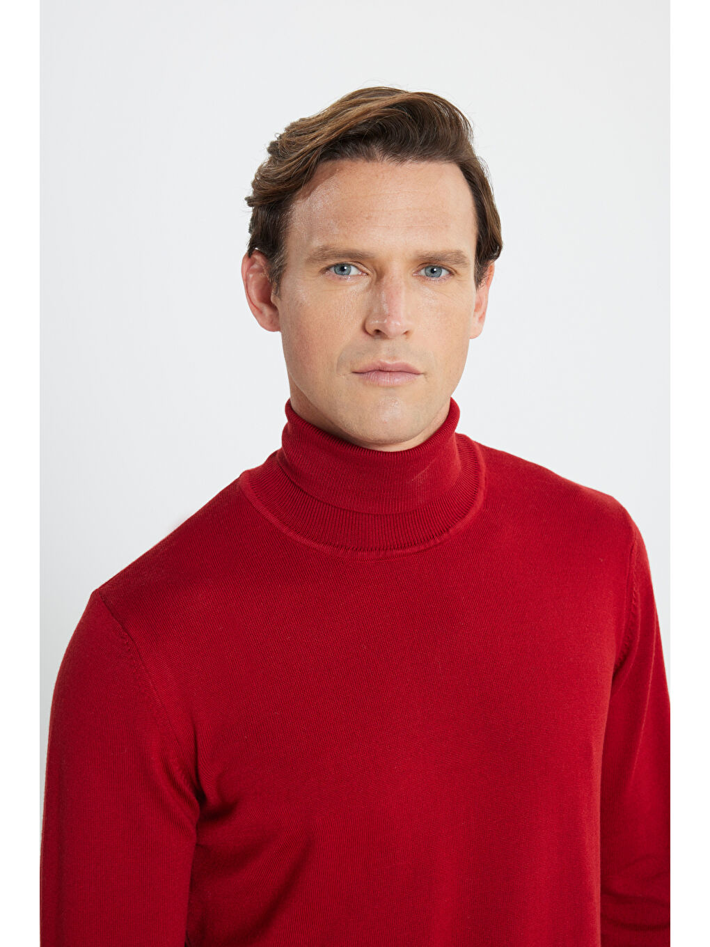 Erkek Kırmızı Standart Fit Normal Kesim Tam Balıkçı Yaka Triko Kazak-3