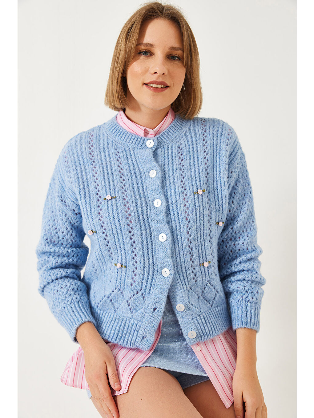 Mavi Kadın Ajurlu Çiçekli Triko Hırka-1