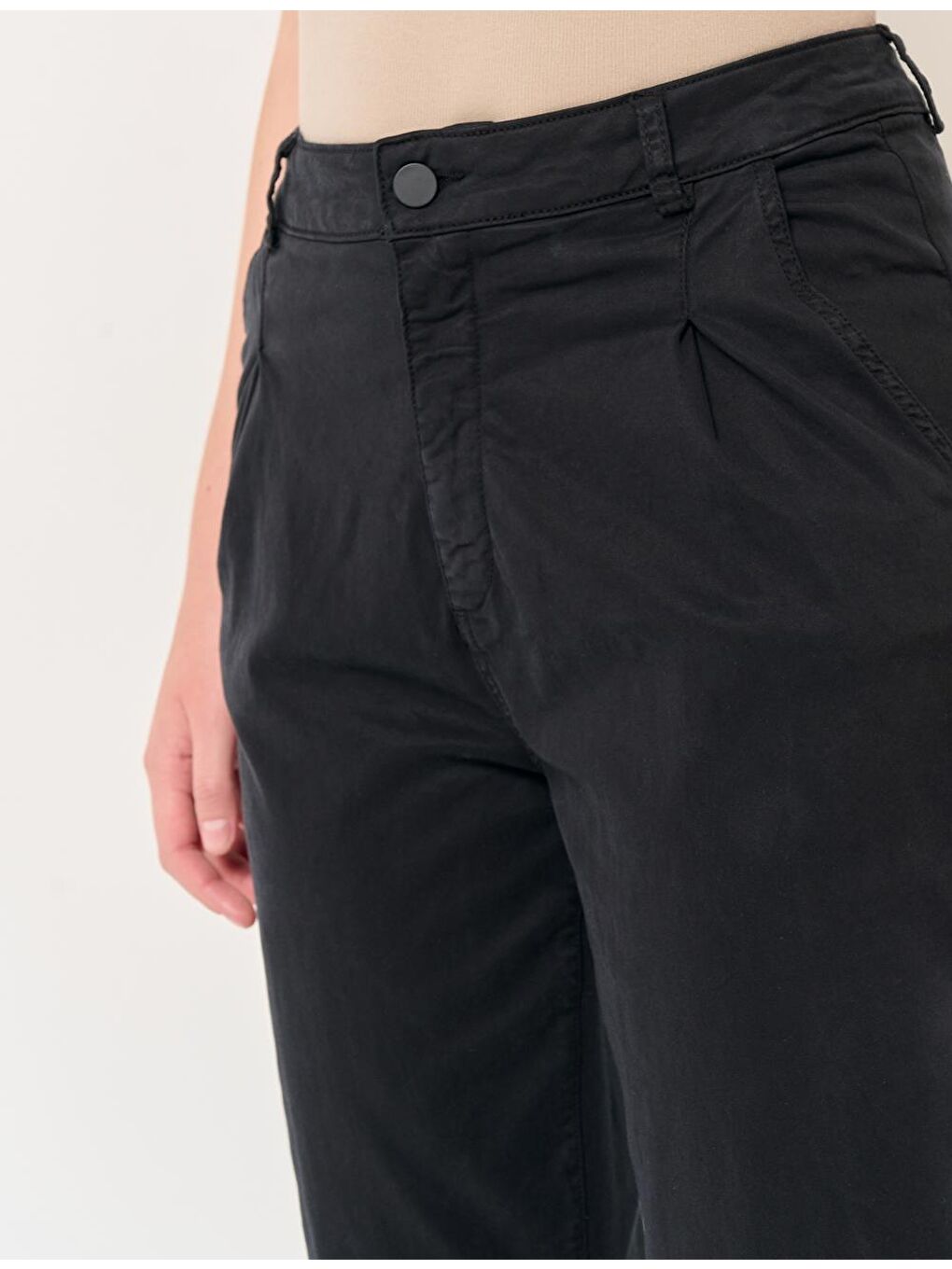 Siyah Normal Bel Düz Paça Gabardin Pantolon-1