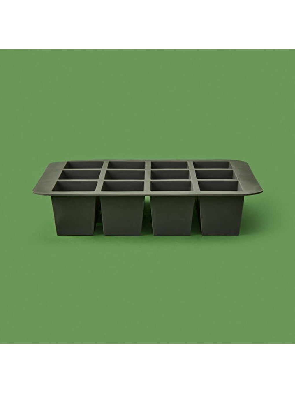 12'li Silikon Buz Kalıbı - Siyah - 19,5x14 cm