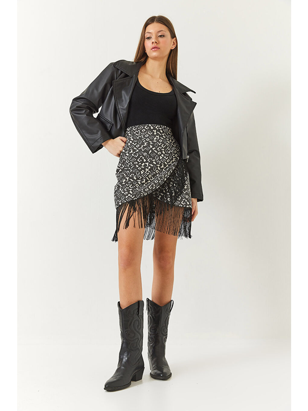 Antrasit Kadın Anvelop Detaylı Desenli Püsküllü Etek DE-2