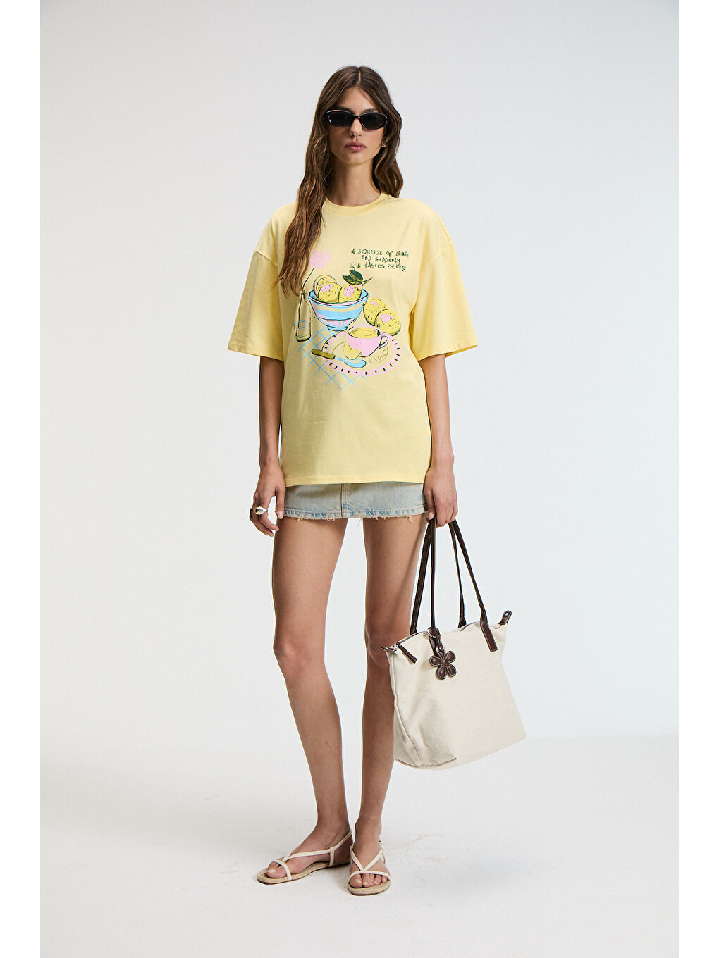 Sarı NITZA Kadın %100 Pamuk Oversize Bisiklet Yaka SARI T-Shirt-3