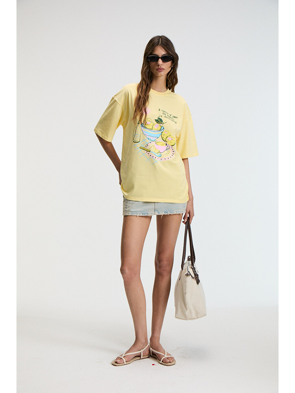 Sarı NITZA Kadın %100 Pamuk Oversize Bisiklet Yaka SARI T-Shirt-4