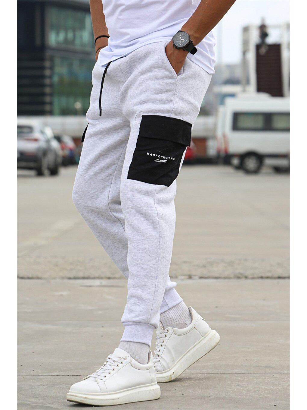 Beyaz Karmelanj Cep Detaylı Eşofman Altı 5475