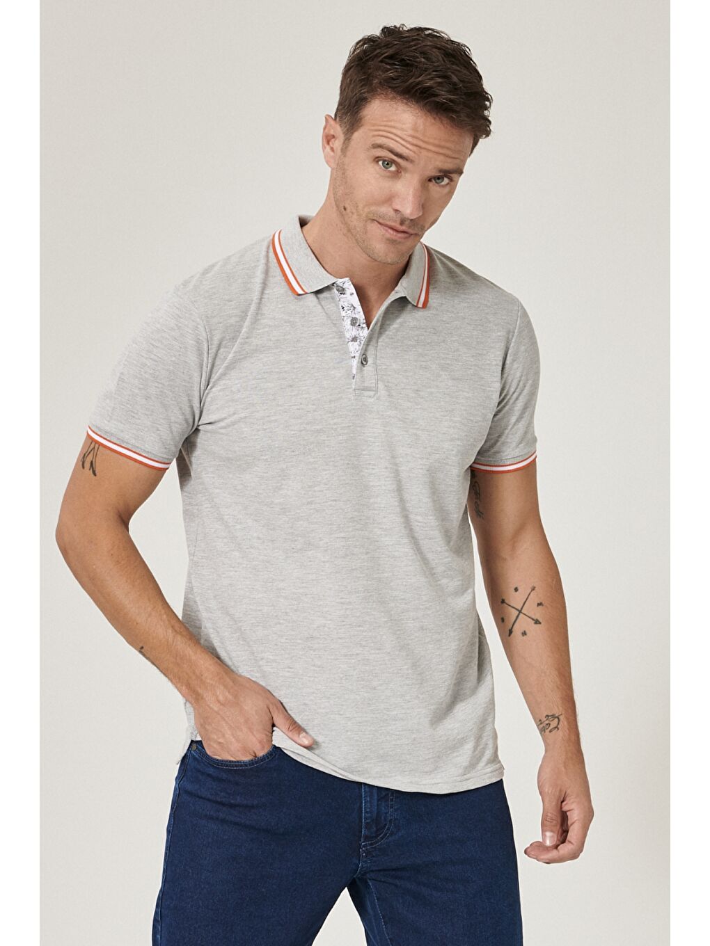 Erkek Gri Polo Yaka Cepsiz Dar Kesim Düz Tişört