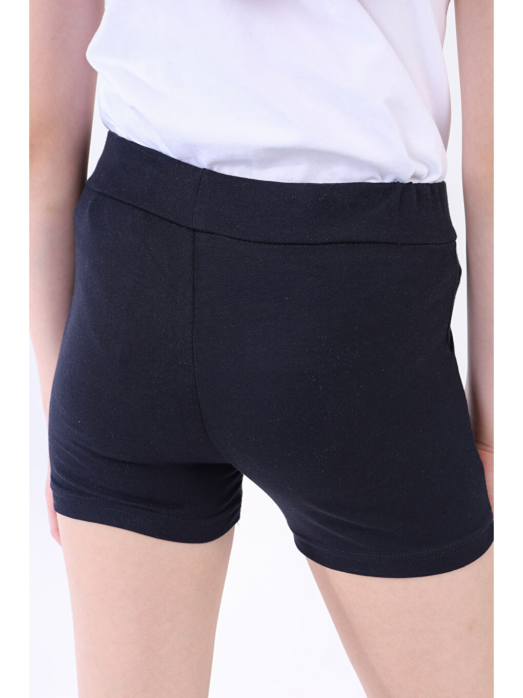 Lacivert Kız Çocuk Pul İşlemeli Cepli Şort-1