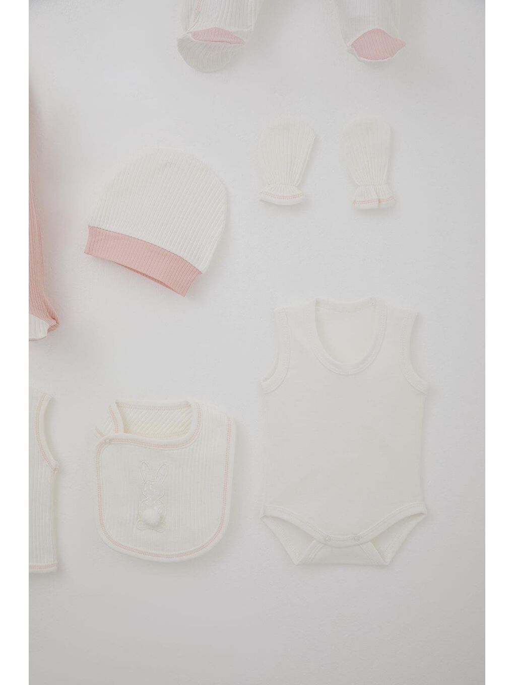 Kız Bebek Hastane Çıkışı 8 Li Ponponlu Tavşancık Nakışlı Ekru (0-3 Ay)-5