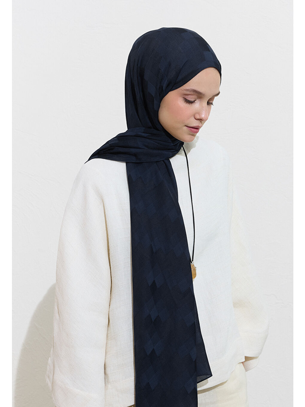 Nori İpek Jakar Şal Lacivert-1