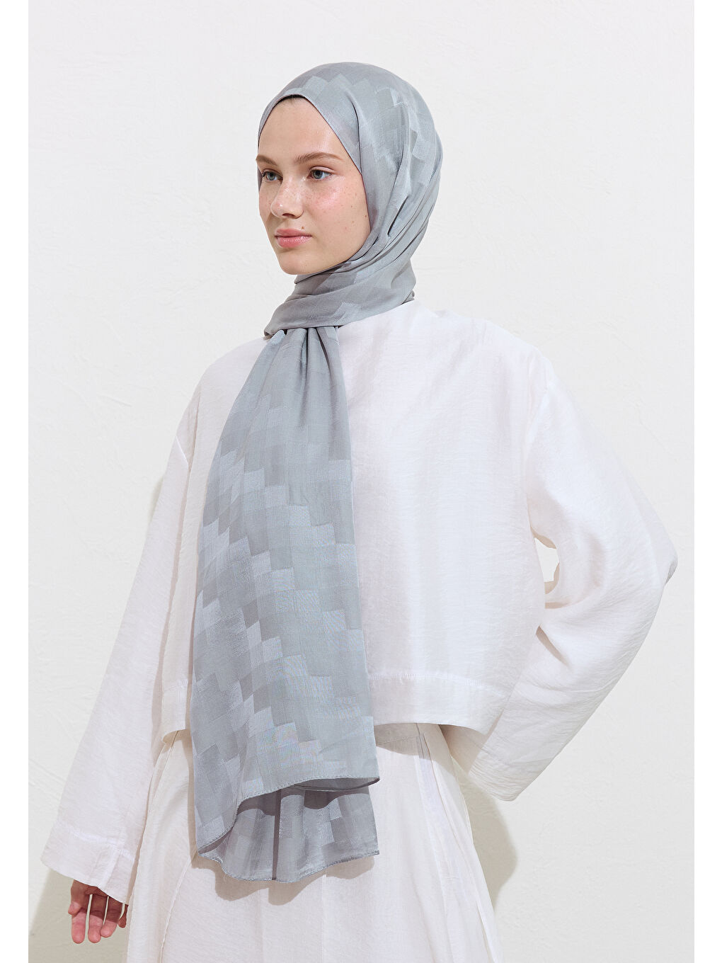 Gri Nori İpek Jakar Şal Gümüş-2