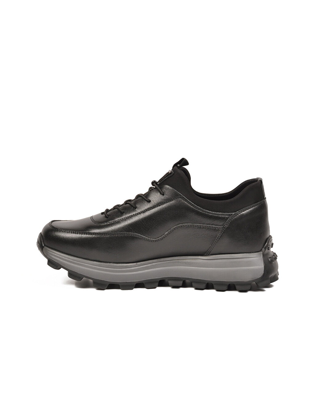 Siyah Premium Hakiki Deri Erkek Casual Ayakkabı Memory Kalın Tabanlı Sneaker M084-2 M