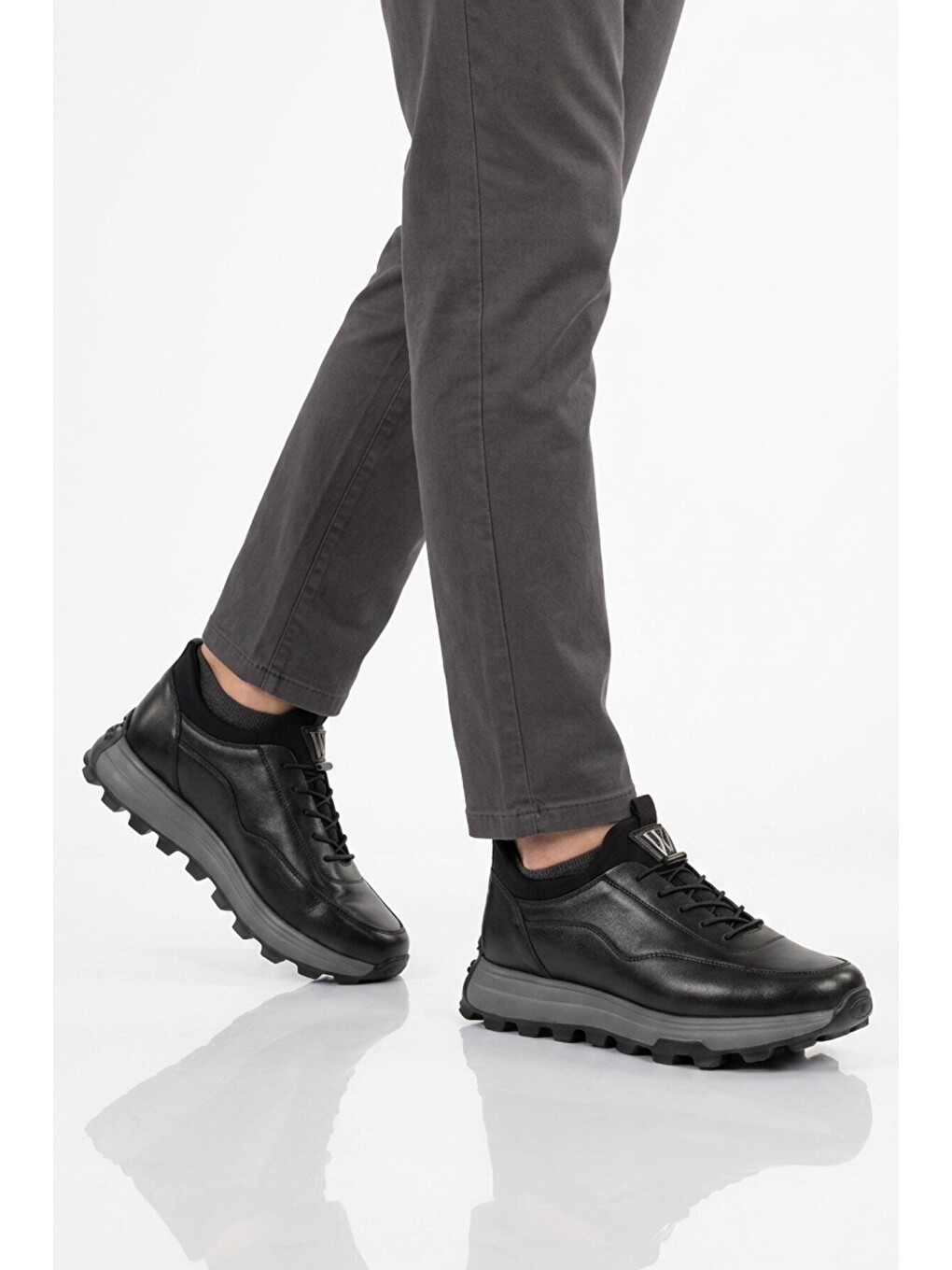 Siyah Premium Hakiki Deri Erkek Casual Ayakkabı Memory Kalın Tabanlı Sneaker M084-2 M-1