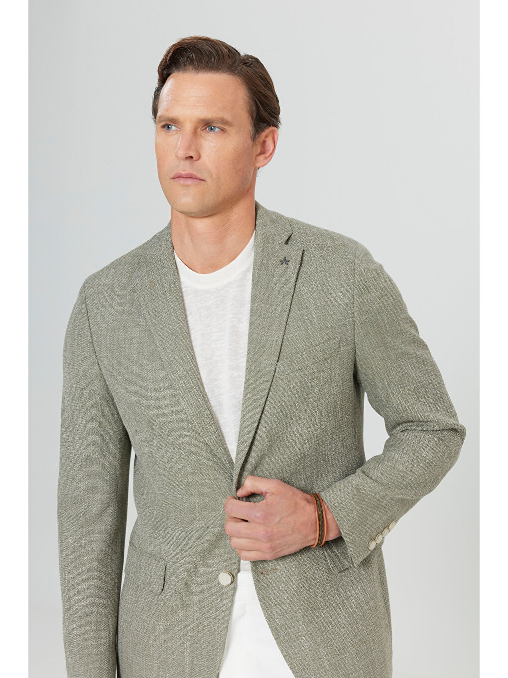 Erkek Haki Pamuklu Slim Fit Dar Kesim Mono Yaka Armürlü Kapak Cepli Blazer Ceket-3