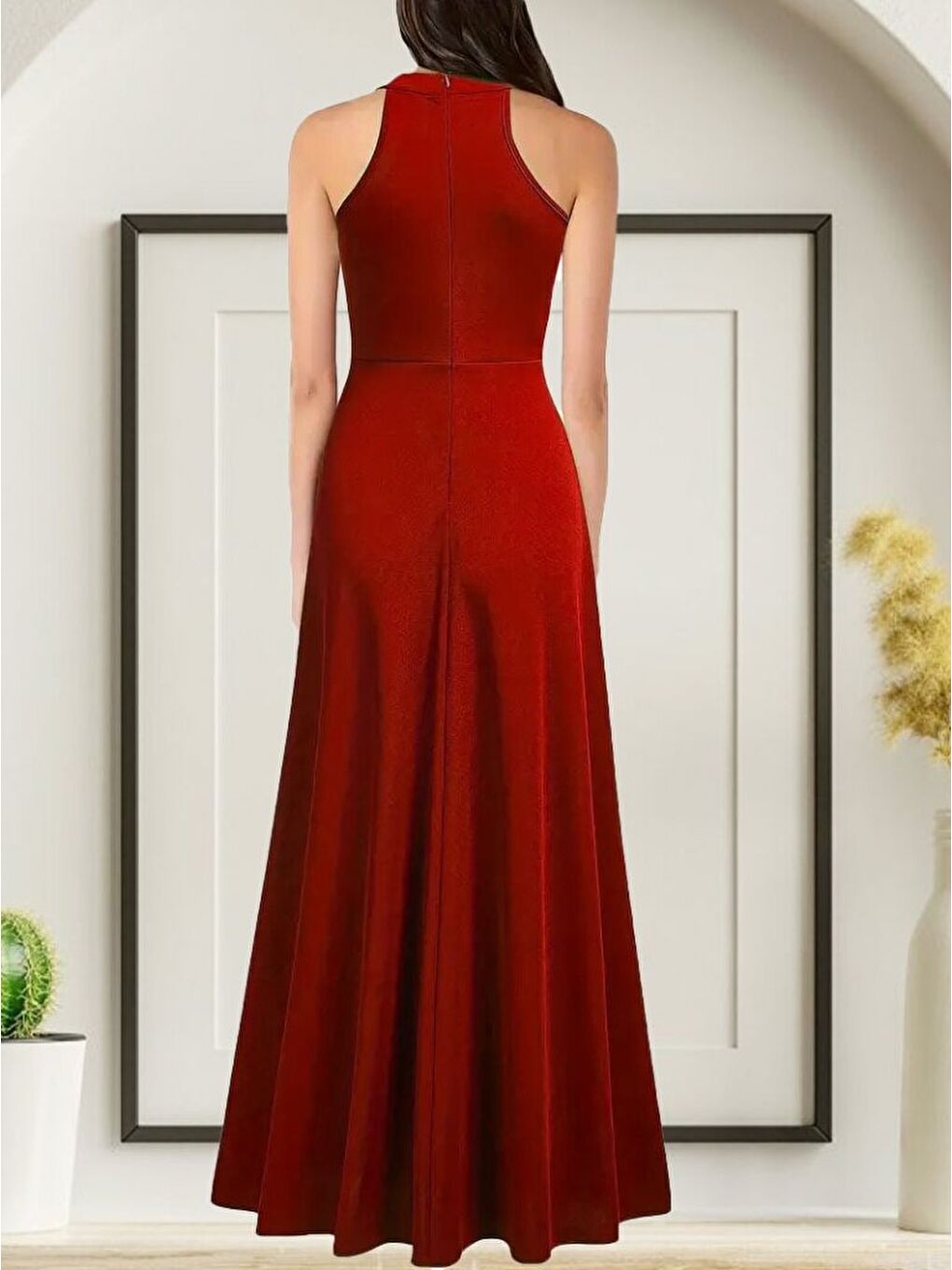 Kırmızı Kadınhalter Yaka Derin Yırtmaç Detaylı Tam Boy Ithal Krep Abiye Elbise-1