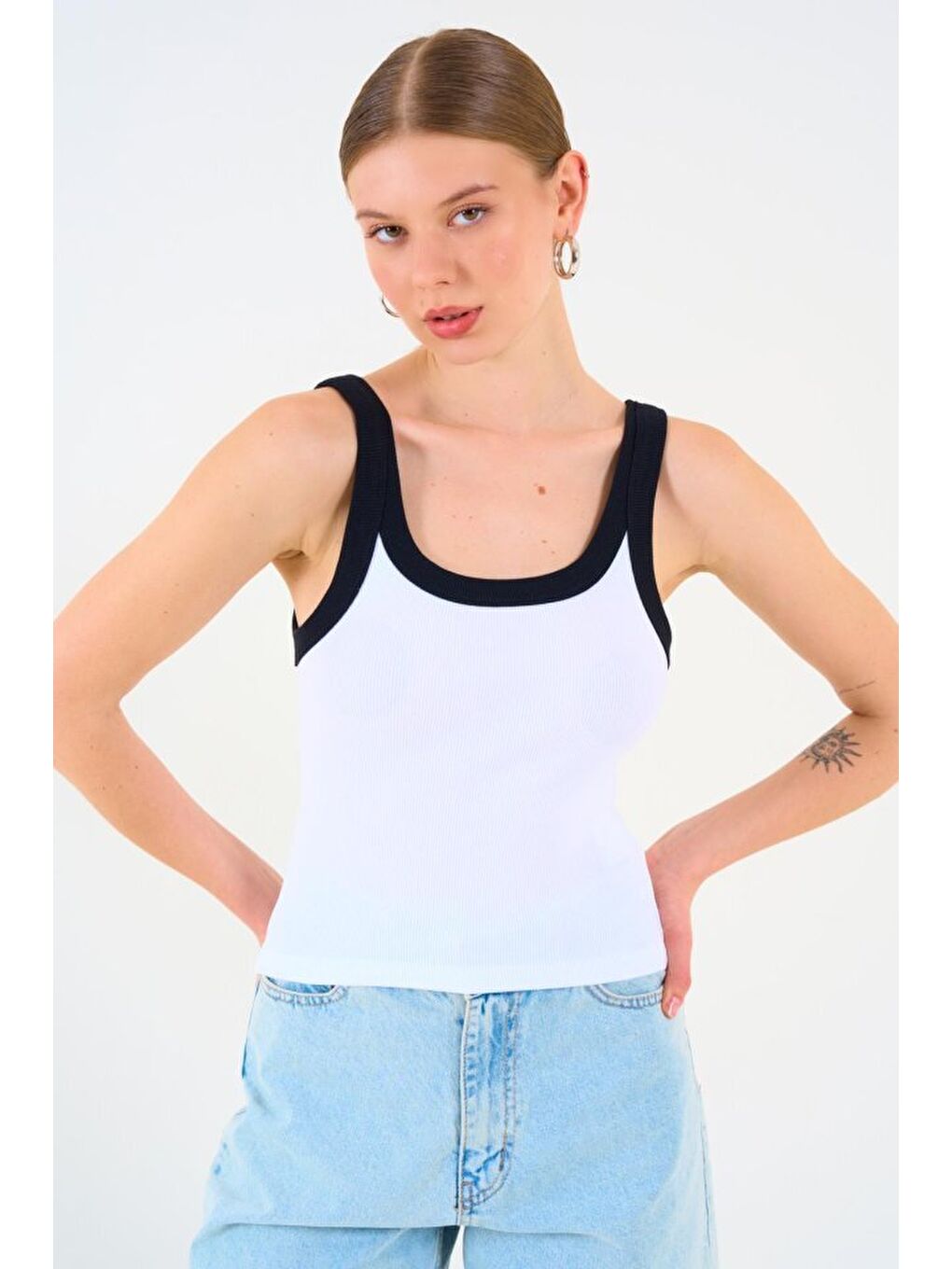 İki Renkli Atlet - Beyaz-Siyah-2