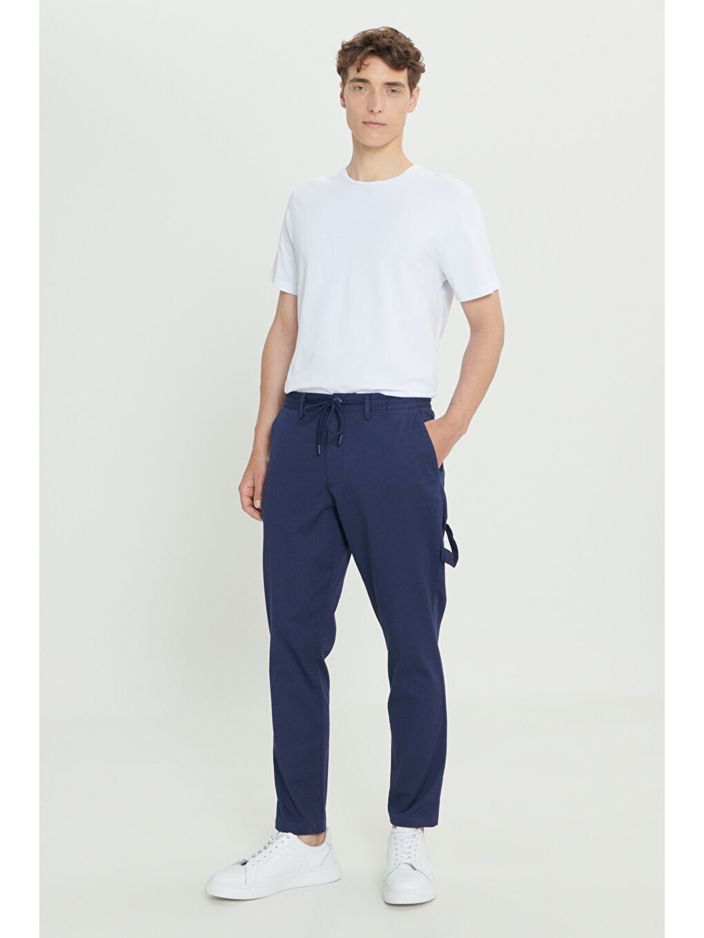 Erkek Lacivert Oversize Bol Kesim Beli Bağlamalı Pamuklu Esnek Armürlü Yan Cepli Pantolon