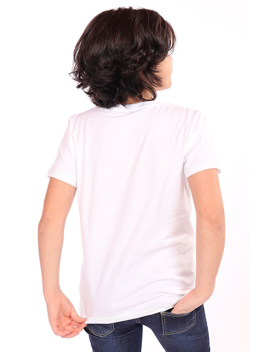 Beyaz Erkek Çocuk Önü Süs Cepli Yazı Baskılı Tişört-1