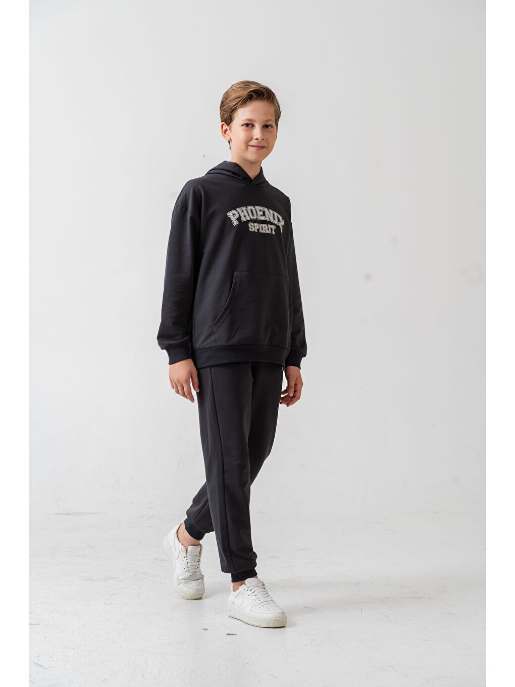 Gri Phoenix Spirit Baskılı Kanguru Cepli Erkek Çocuk Alt Üst Eşofman Takımı-3