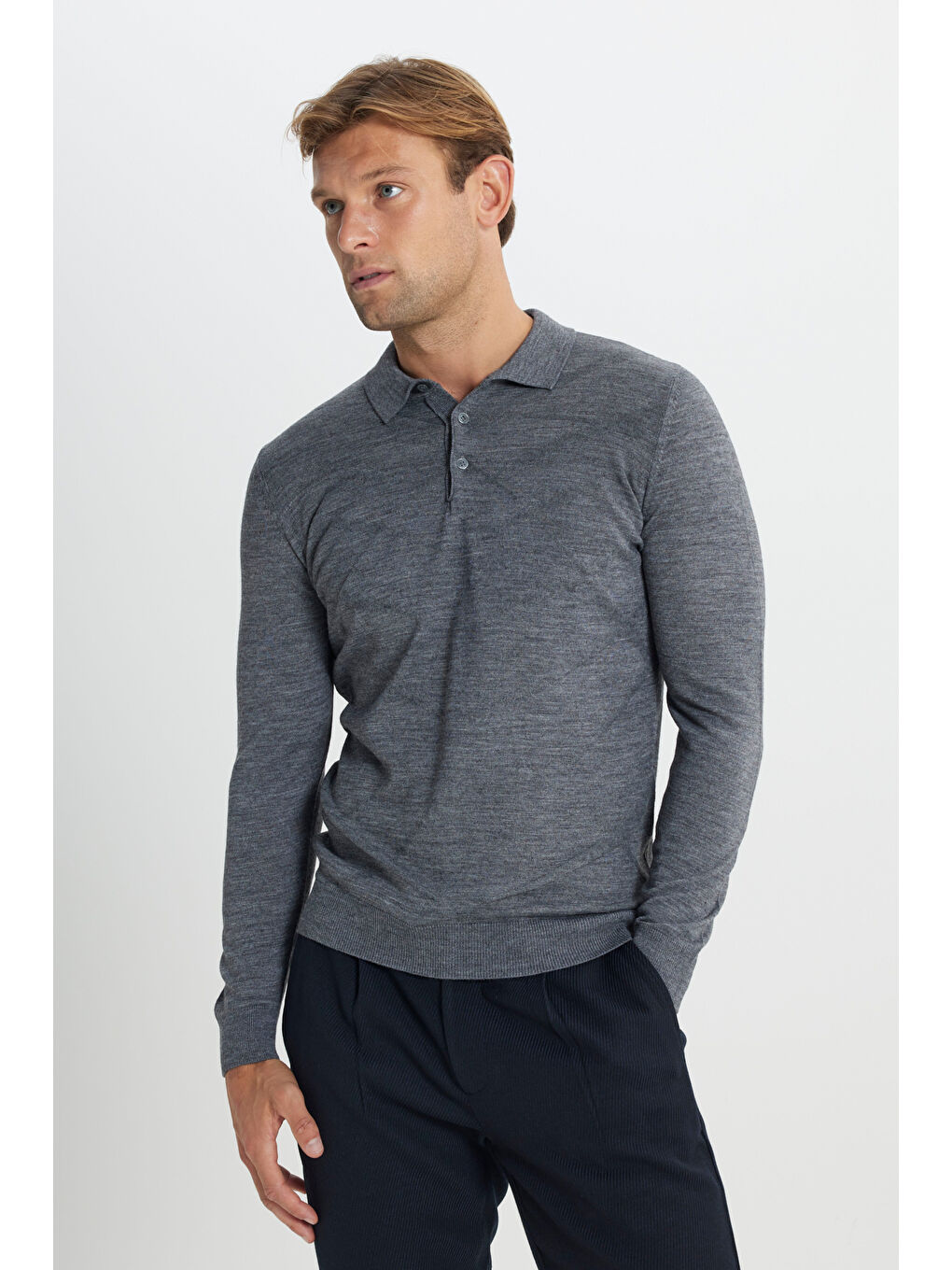 Erkek Gri Melanj Sıcak Tutan Yün Standart Fit Normal Kesim Polo Yaka Jakarlı Triko Kazak-2