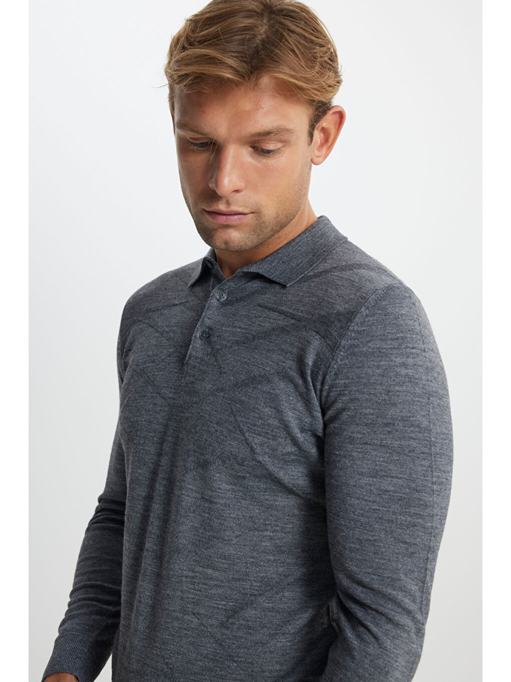 Erkek Gri Melanj Sıcak Tutan Yün Standart Fit Normal Kesim Polo Yaka Jakarlı Triko Kazak-3